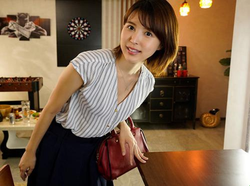 出差时女同事勾引我
